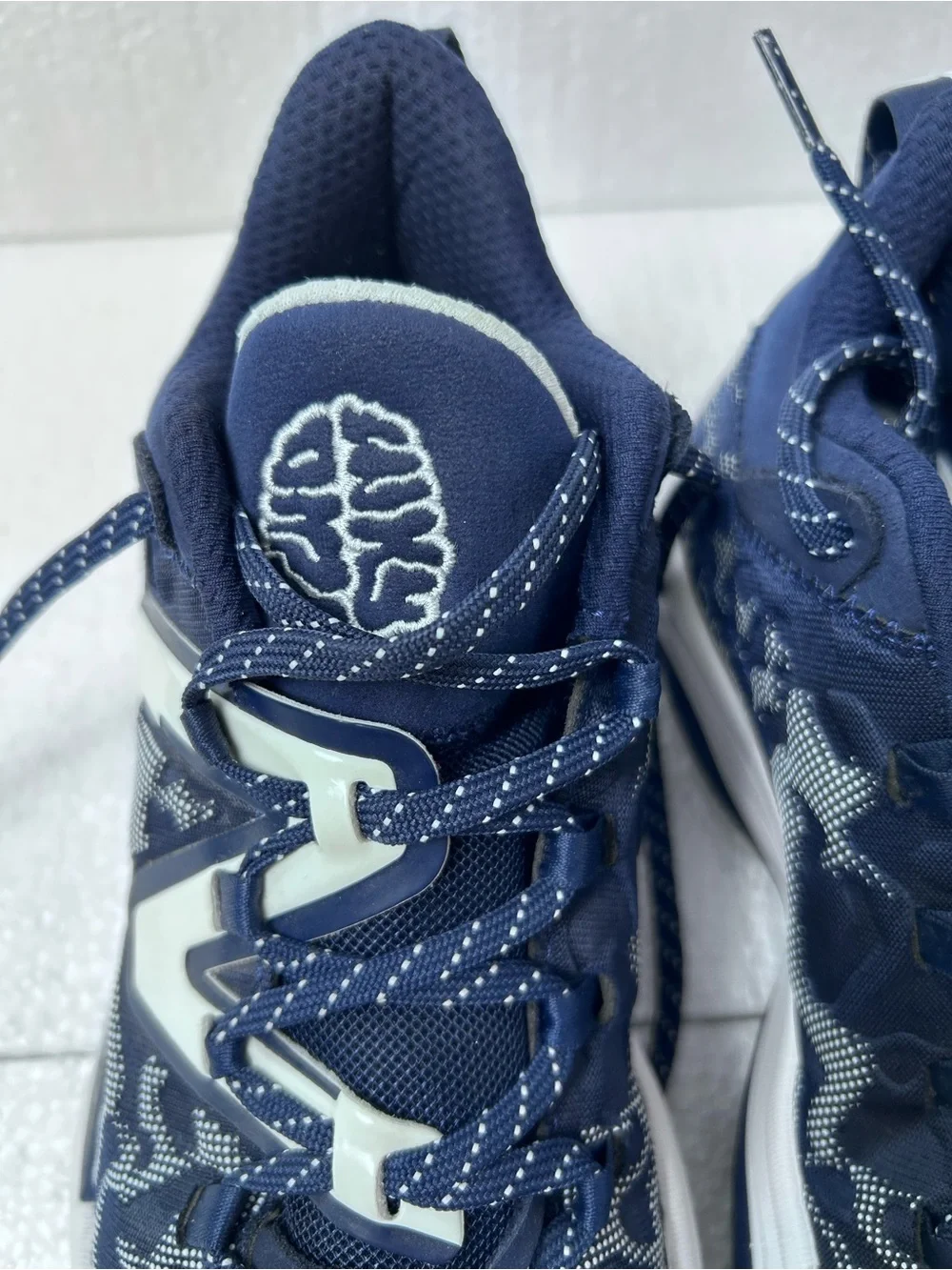 New Balance Navy and White Men's Athletic Basketball Shoes